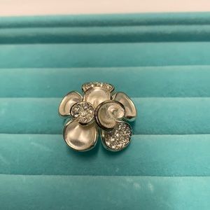 Silver floral ring